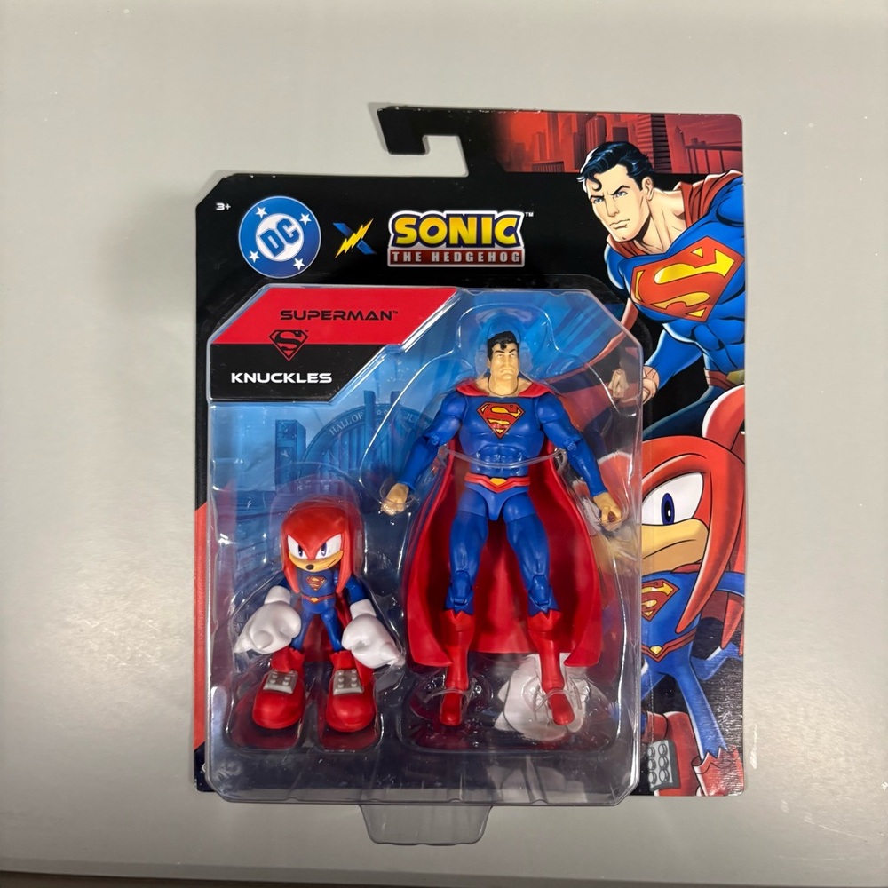DC x Sonic The Hedgehog Superman and Knuckles 2 Pack Action Figures